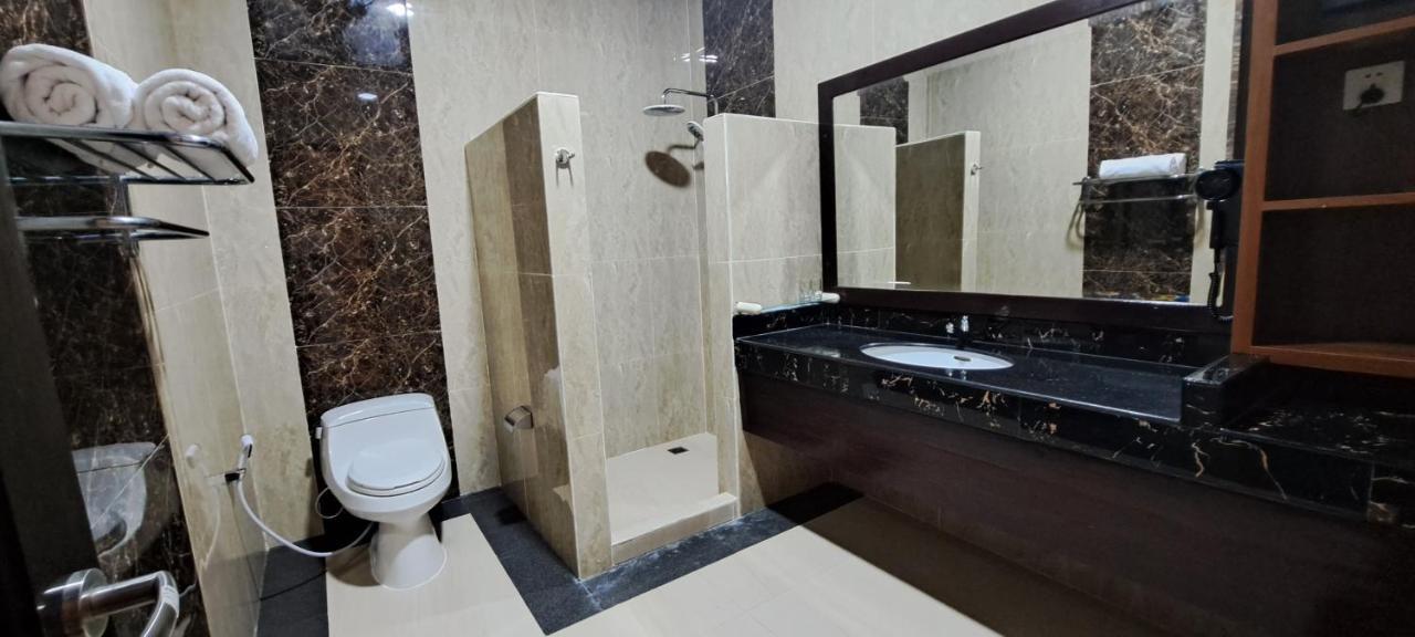 Gili Beachfront Suites Quần đảo Gili Ngoại thất bức ảnh