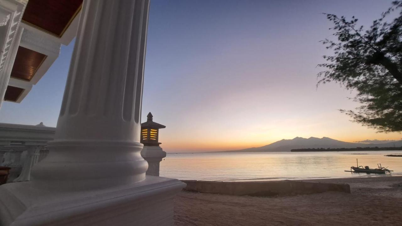 Gili Beachfront Suites Quần đảo Gili Ngoại thất bức ảnh